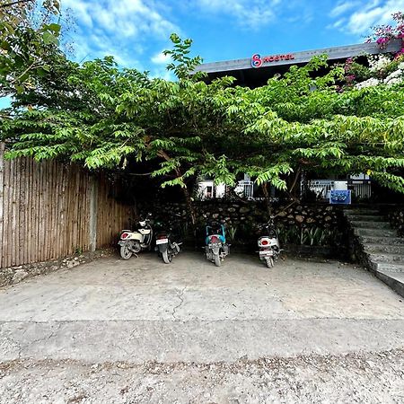 Hostel Bukit Sangcure Toyapakeh Ngoại thất bức ảnh